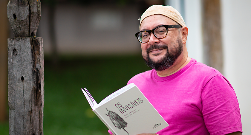 FOTO Tino Freitas by Andressa Anholete FliPELO 2023 02